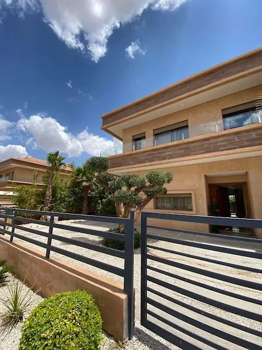 Villa Saphir A 5 Minutes Du Centre Marrakesch Marokko
